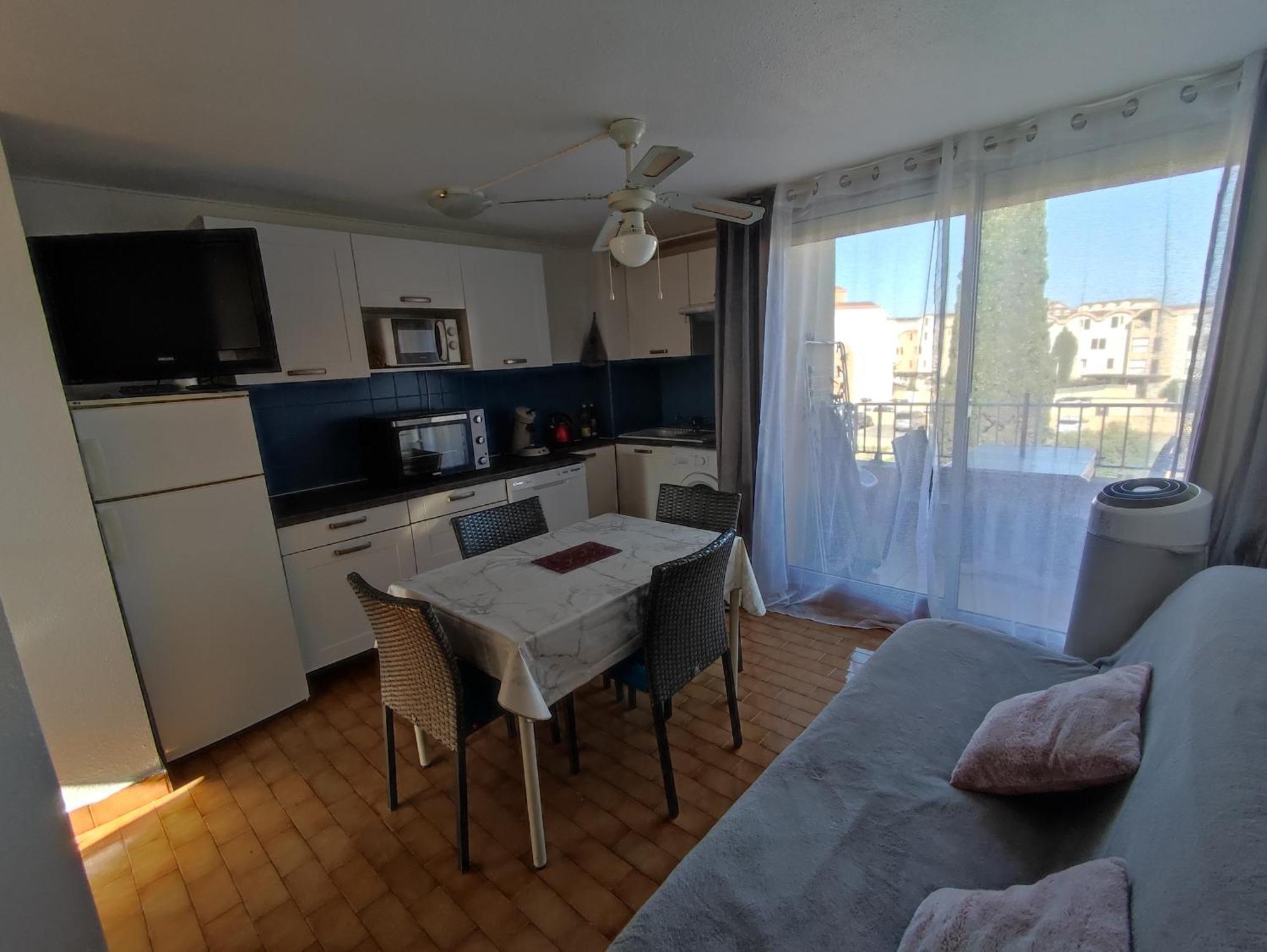 Appartement T2 Avec Piscine, Proche De La Plage Et Du Port Gruissan Exterior photo
